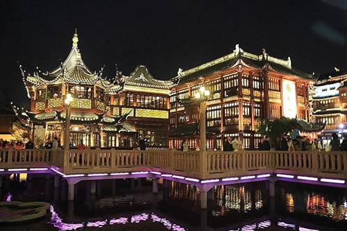 聚力行业创辉煌 21Gem上海总部迁驻豫园商圈香港名都广场